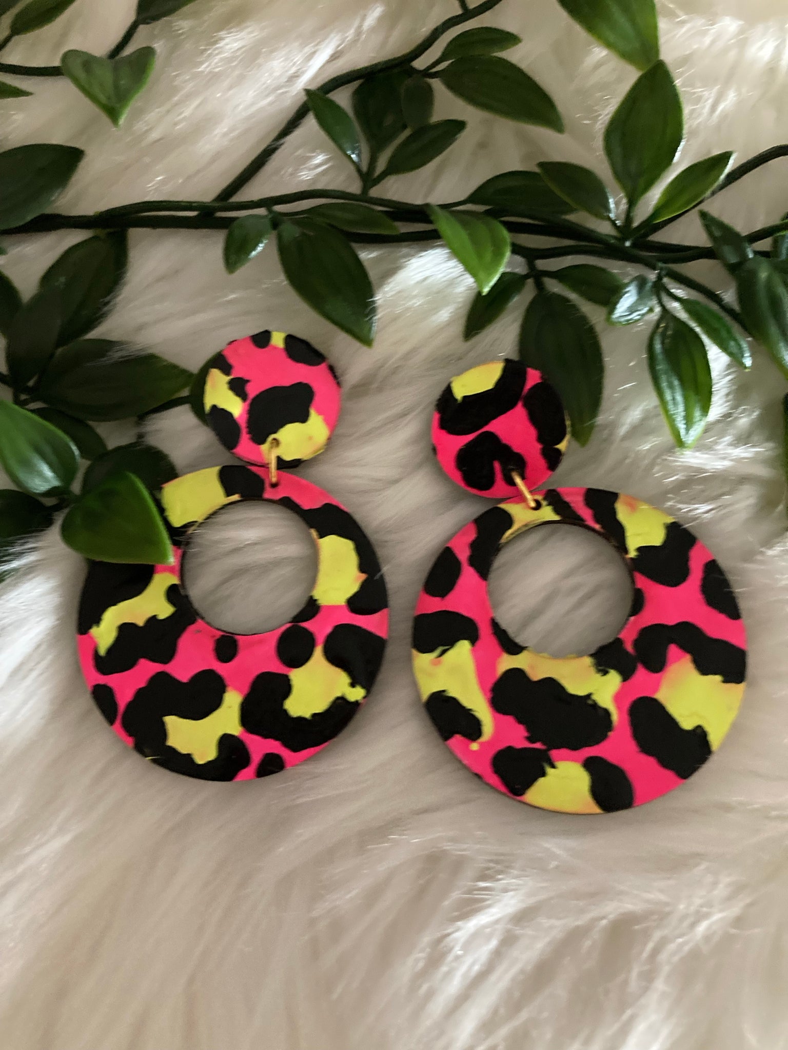 Liza neon
